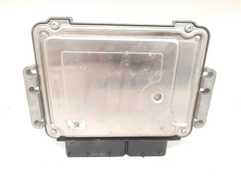 Recambio de centralita motor uce para kia sportage iii (sl) 1.7 crdi referencia OEM IAM 391202A053 0281031654 D1SL500MCVELIT8U