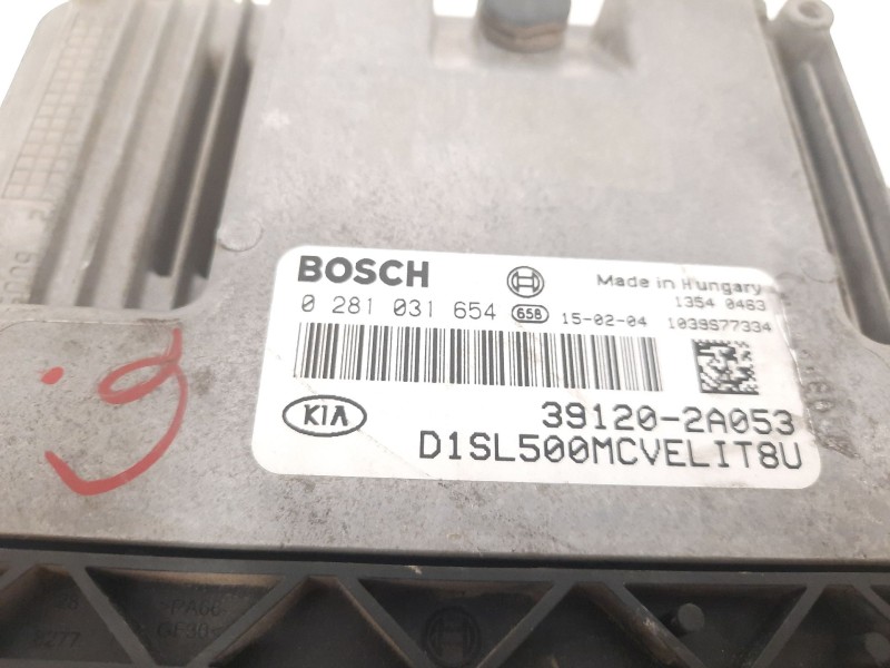 Recambio de centralita motor uce para kia sportage iii (sl) 1.7 crdi referencia OEM IAM 391202A053 0281031654 D1SL500MCVELIT8U