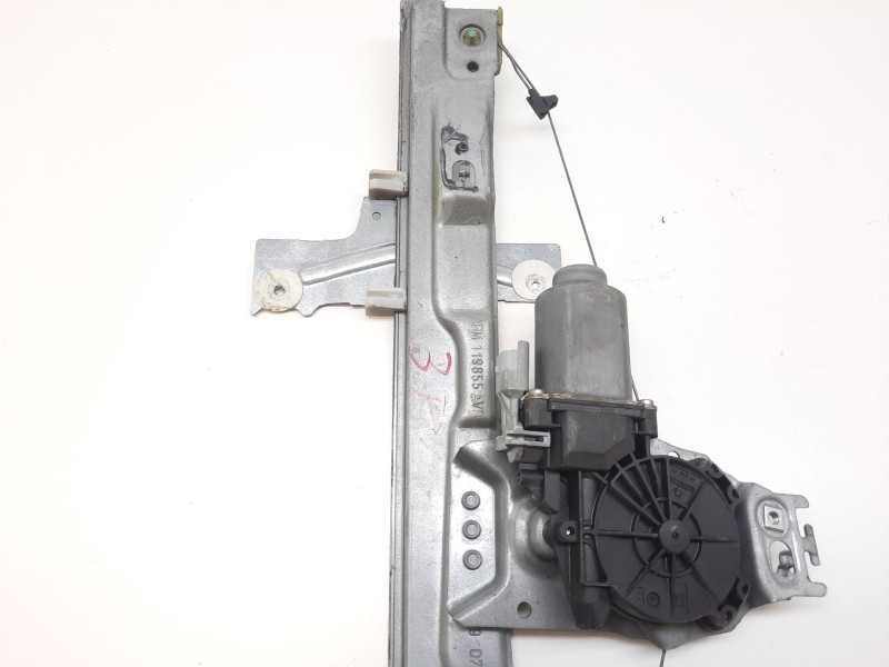 Recambio de elevalunas delantero derecho para peugeot 207 urban referencia OEM IAM 9222W9  