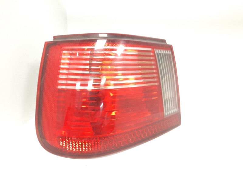 Recambio de piloto trasero izquierdo para seat ibiza (6k1) 1.9 tdi referencia OEM IAM  31514 