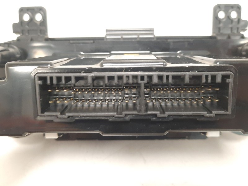 Recambio de mando climatizador para kia sportage iii (sl) 1.7 crdi referencia OEM IAM 972503U800 972503U800BLH W80B