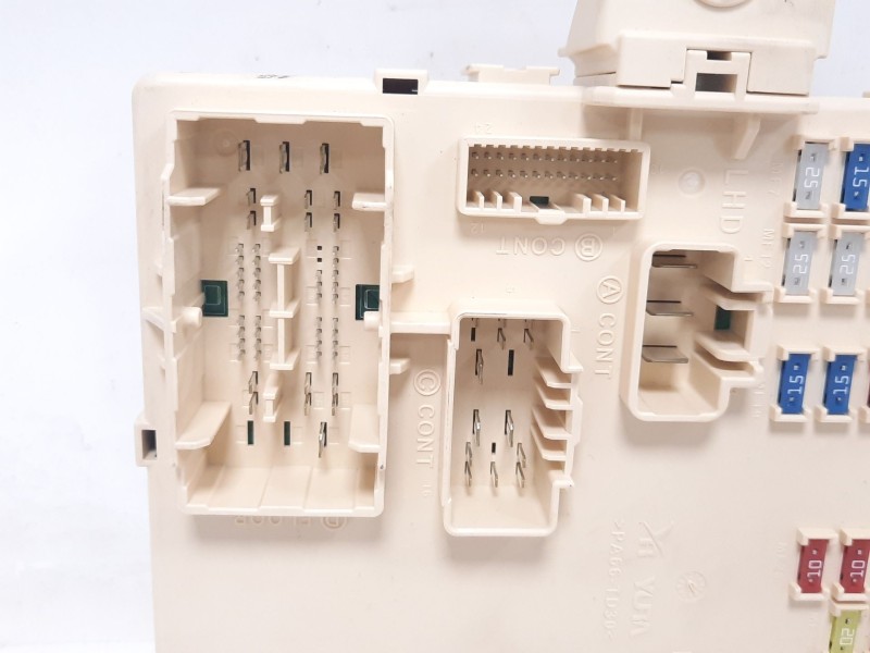 Recambio de caja reles / fusibles para kia sportage iii (sl) 1.7 crdi referencia OEM IAM 919503W033 3W0331412110224221 