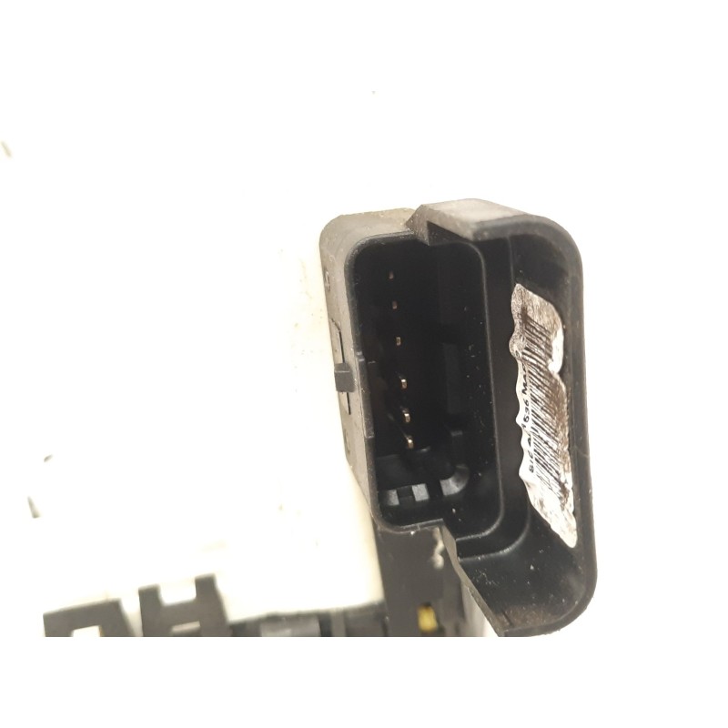 Recambio de cerradura puerta delantera derecha para citroën berlingo furgoneta/monovolumen (b9) 1.6 hdi 75 referencia OEM IAM 82