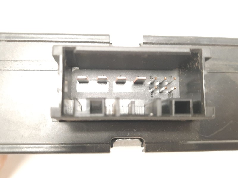 Recambio de modulo electronico para bmw 1 (e87) 118 d referencia OEM IAM 6142912608803 DC9127088021 8ES00947920