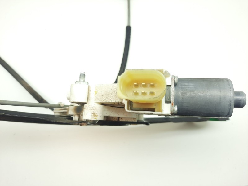 Recambio de elevalunas delantero derecho para bmw 1 (e87) 118 d referencia OEM IAM 0130822227 996625102 