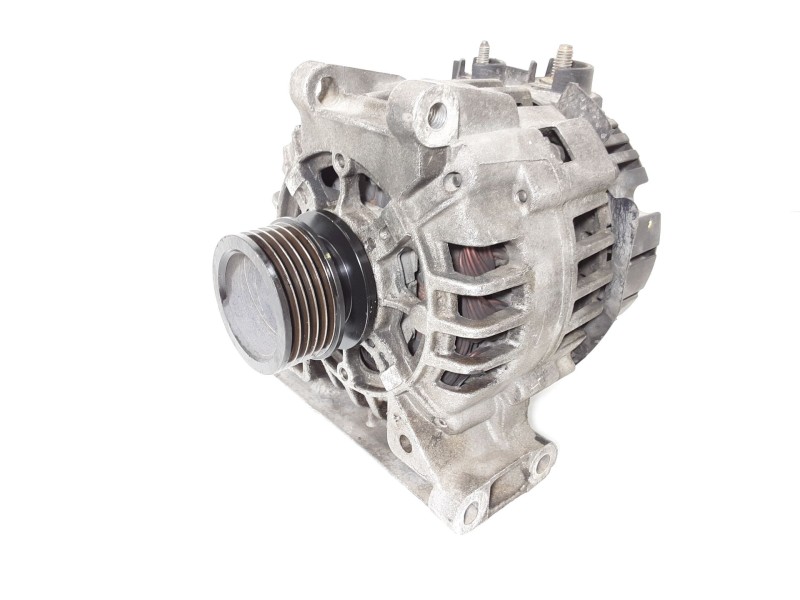 Recambio de alternador para mercedes-benz clase a (w168) a 160 (168.033, 168.133) referencia OEM IAM A121544502 SG9B037 