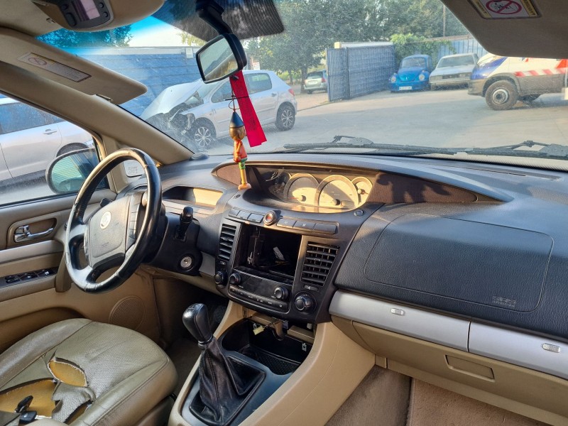 ssangyong rodius i del año 2006