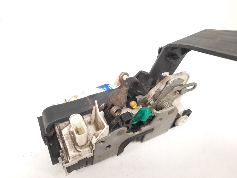 Recambio de cerradura puerta trasera izquierda para dodge caliber s referencia OEM IAM 04589414AEA  
