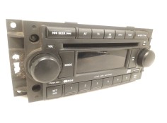 Recambio de sistema audio / radio cd para dodge caliber s referencia OEM IAM P05064362AA   2