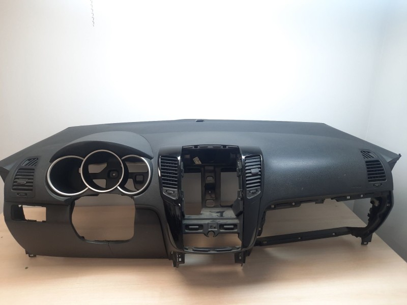 Recambio de kit airbag para kia venga emotion referencia OEM IAM 4GDX1C3SDRH 888801P000EQ 888701P100LQ