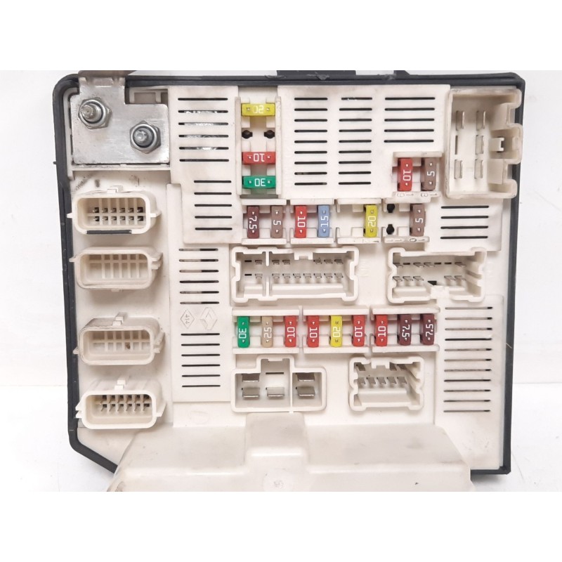 Recambio de caja reles / fusibles para renault kangoo express (fw0/1_) 1.5 dci 75 (fw07, fw10, fw04) referencia OEM IAM   