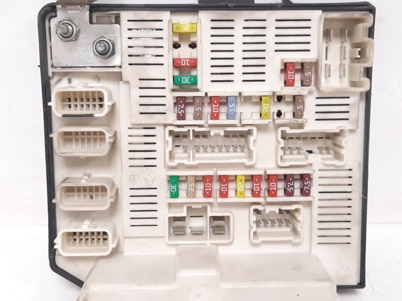 Recambio de caja reles / fusibles para renault kangoo express (fw0/1_) 1.5 dci 75 (fw07, fw10, fw04) referencia OEM IAM   