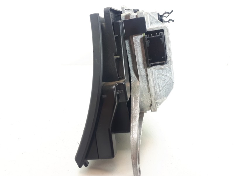 Recambio de pantalla multifuncion para bmw x5 (e70) 3.0d referencia OEM IAM 4887424071561207 914664901 