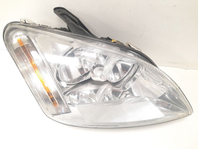 Recambio de faro derecho para ford focus c-max (dm2) 2.0 tdci referencia OEM IAM 3M5113100AA  
