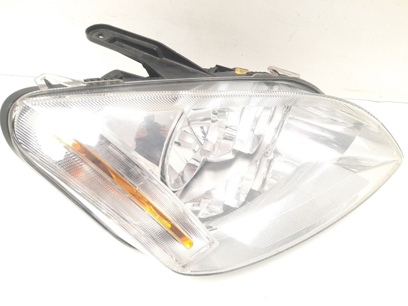 Recambio de faro derecho para ford focus c-max (dm2) 2.0 tdci referencia OEM IAM 3M5113100AA  