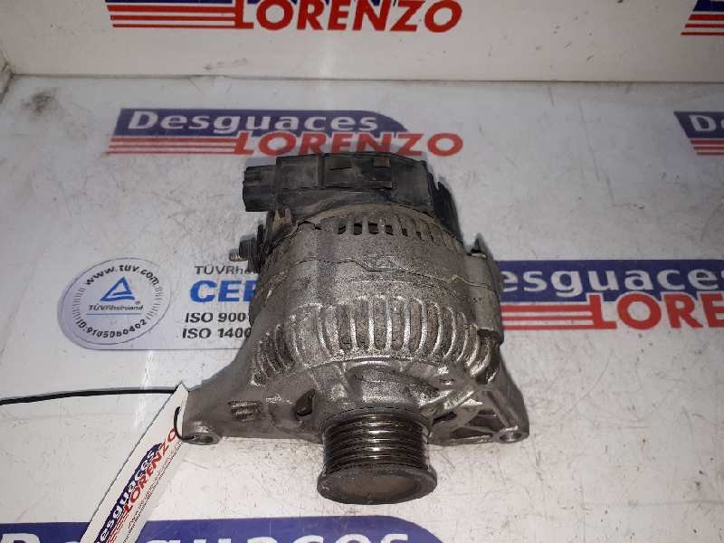 Recambio de alternador para nissan micra (k11) básico (k11) referencia OEM IAM 2310054B62 0123115010 65A
