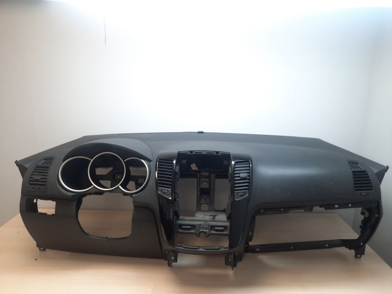 Recambio de kit airbag para kia venga emotion referencia OEM IAM 4GDX1C3SDRH 888801P000EQ 888701P100LQ