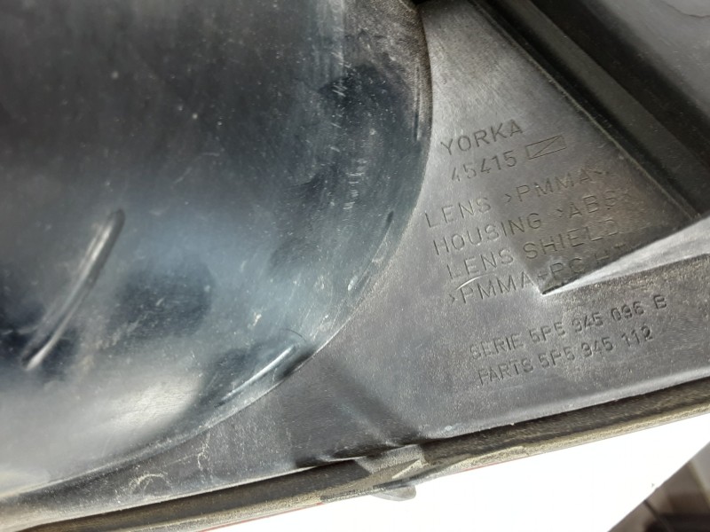 Recambio de piloto trasero derecho para seat toledo (5p2) exclusive referencia OEM IAM 5P5945096B  