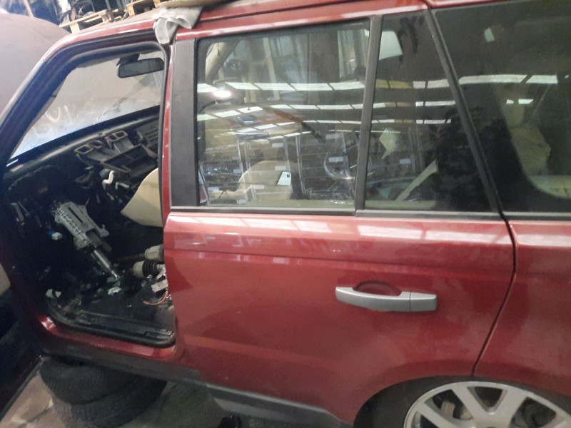 Recambio de puerta trasera izquierda para land rover range rover sport i (l320) 2.7 d 4x4 referencia OEM IAM   
