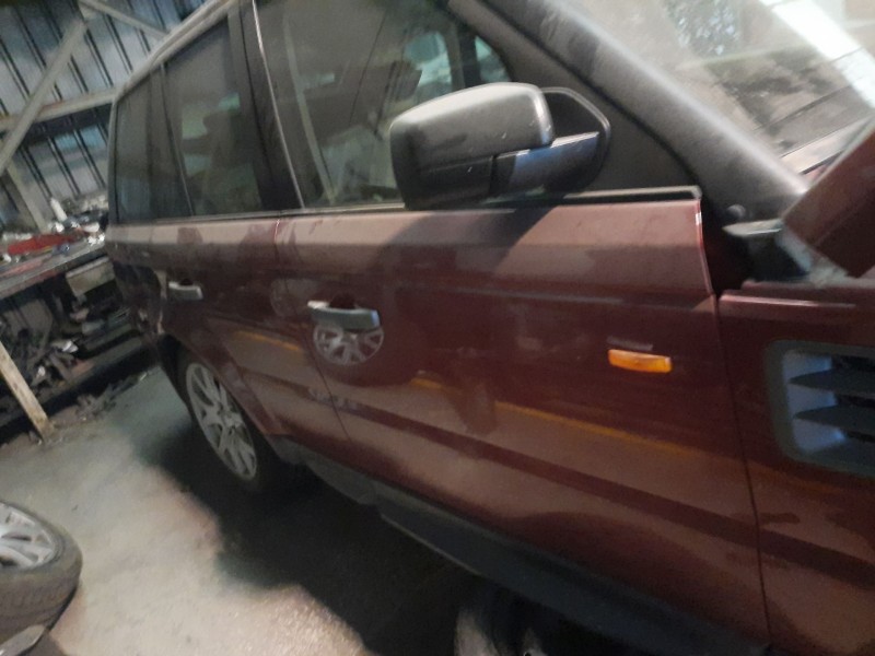 Recambio de puerta delantera derecha para land rover range rover sport i (l320) 2.7 d 4x4 referencia OEM IAM   