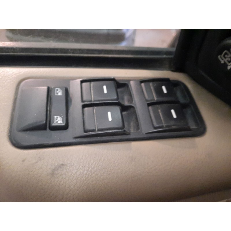 Recambio de mando elevalunas delantero izquierdo para land rover range rover sport i (l320) 2.7 d 4x4 referencia OEM IAM   