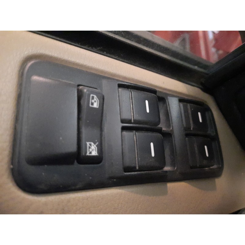 Recambio de mando elevalunas delantero izquierdo para land rover range rover sport i (l320) 2.7 d 4x4 referencia OEM IAM   