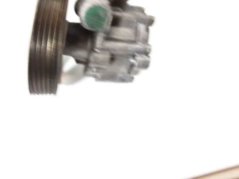 Recambio de bomba direccion para citroën c5 i (dc_) 2.0 hdi (dcrhzb, dcrhze) referencia OEM IAM 9636086680 7617955502 