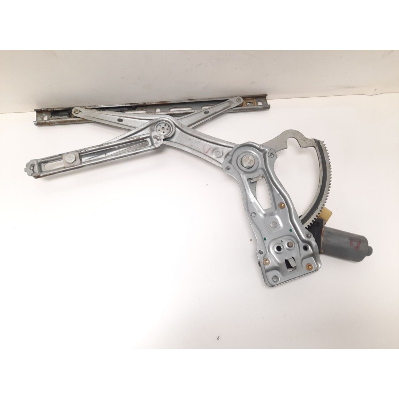 Recambio de elevalunas delantero derecho para mercedes-benz clase clk (w208) coupe 2.3 compresor cat referencia OEM IAM  34709 