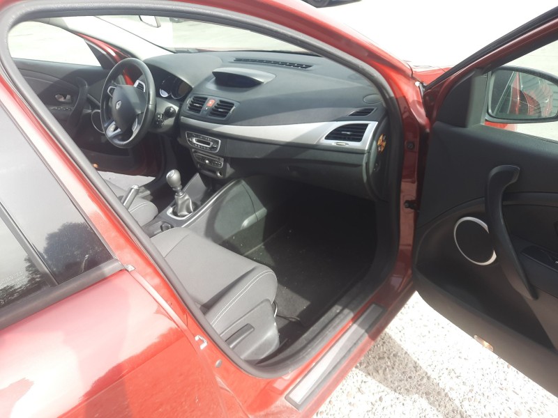 renault megane iii grandtour (kz0/1) del año 2011