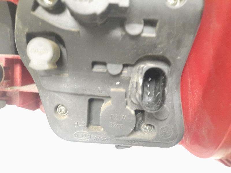 Recambio de piloto trasero izquierdo para audi a4 ber. (b8) básico referencia OEM IAM 009686059995  