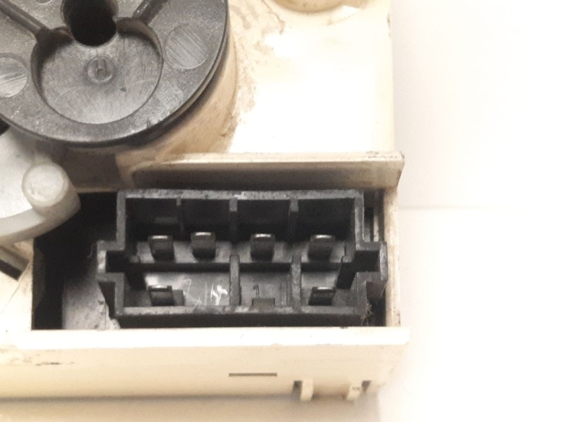 Recambio de mando calefaccion / aire acondicionado para citroën berlingo 1.9 diesel referencia OEM IAM 654985L 8409 