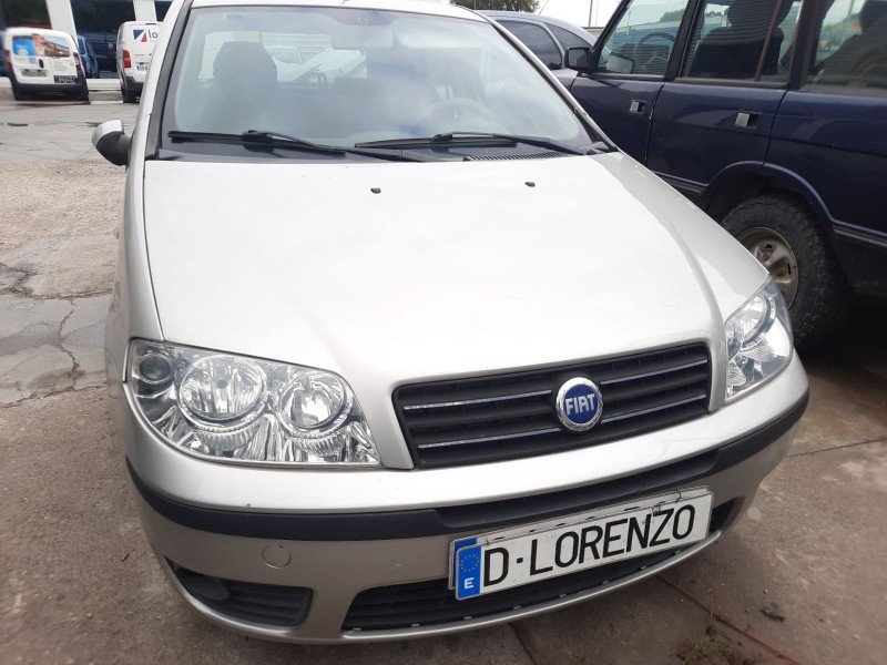 fiat punto (188_) del año 2005