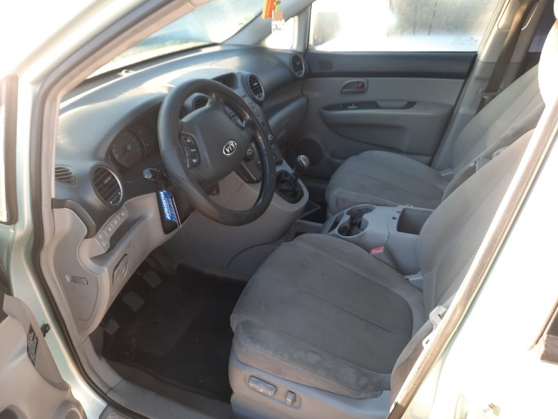 kia carens iii monospace (un) del año 2007