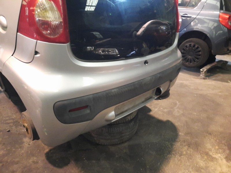 Recambio de paragolpes trasero para peugeot 107 (pm_, pn_) 1.0 referencia OEM IAM   