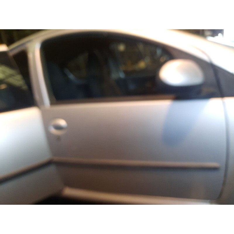 Recambio de puerta delantera derecha para peugeot 107 (pm_, pn_) 1.0 referencia OEM IAM   