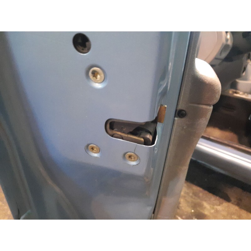Recambio de cerradura puerta delantera izquierda para citroën c3 i (fc_, fn_) 1.4 hdi referencia OEM IAM   