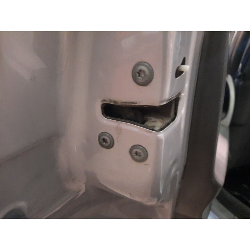 Recambio de cerradura puerta trasera izquierda para peugeot 107 (pm_, pn_) 1.0 referencia OEM IAM   