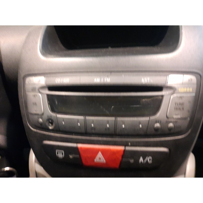 Recambio de sistema audio / radio cd para peugeot 107 (pm_, pn_) 1.0 referencia OEM IAM   