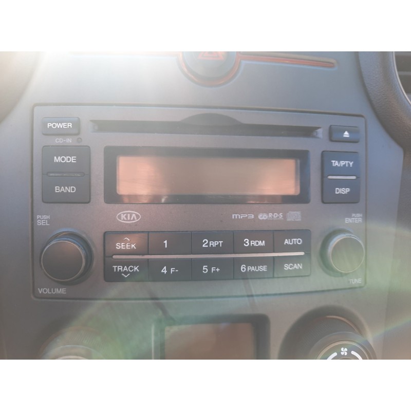 Recambio de sistema audio / radio cd para kia carens iii monospace (un) 2.0 crdi 140 referencia OEM IAM   