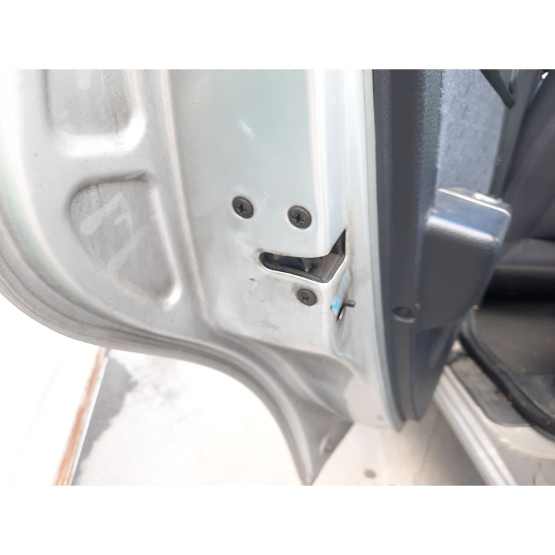 Recambio de cerradura puerta trasera izquierda para hyundai getz (tb) 1.5 crdi gls referencia OEM IAM   