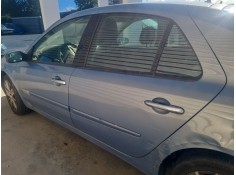 Recambio de puerta trasera izquierda para renault laguna ii (bg0/1_) 2.0 dci (bg1t) referencia OEM IAM