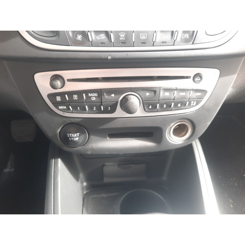 Recambio de sistema audio / radio cd para renault megane iii grandtour (kz0/1) 1.9 dci (kz0j, kz0n, kz1s) referencia OEM IAM   