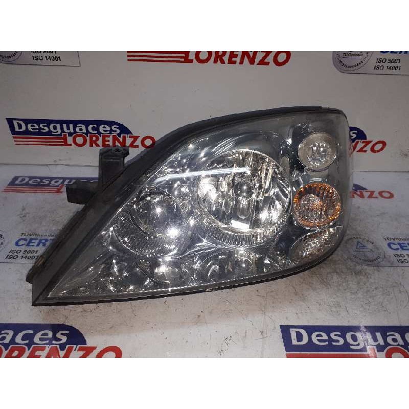 Recambio de faro izquierdo para nissan primera berlina (p12) acenta referencia OEM IAM 26060AU80B  