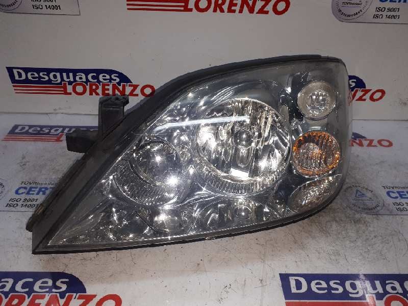Recambio de faro izquierdo para nissan primera berlina (p12) acenta referencia OEM IAM 26060AU80B  