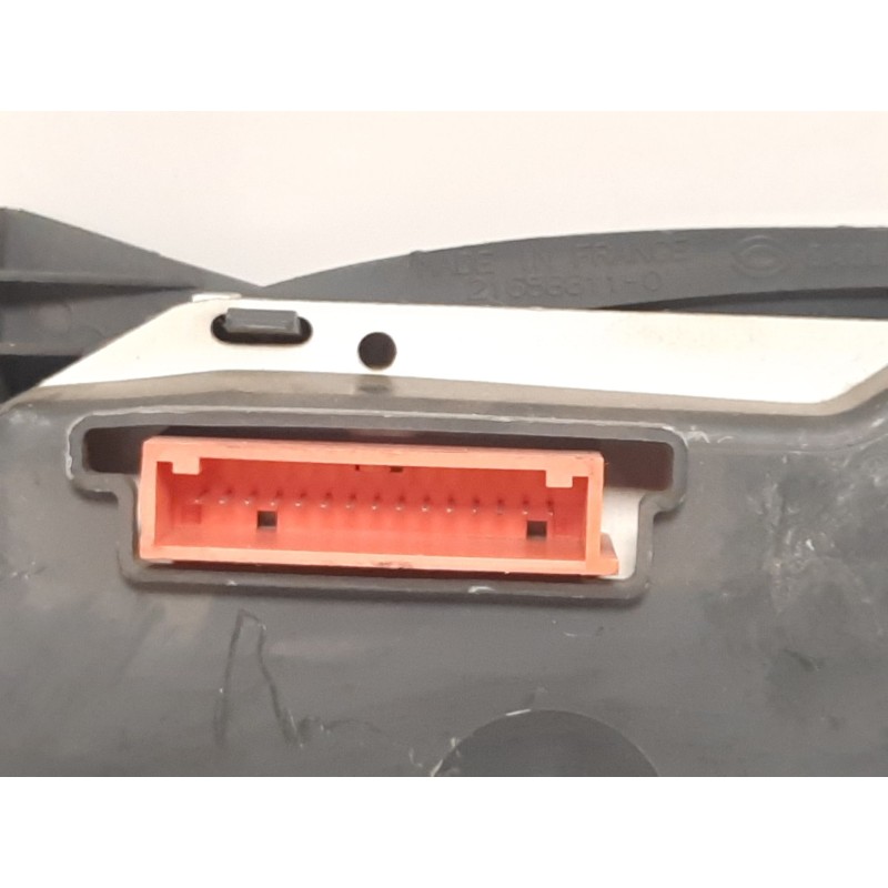 Recambio de cuadro instrumentos para renault clio ii fase ii (b/cb0) 1.5 dci diesel referencia OEM IAM 8200059763 31585 