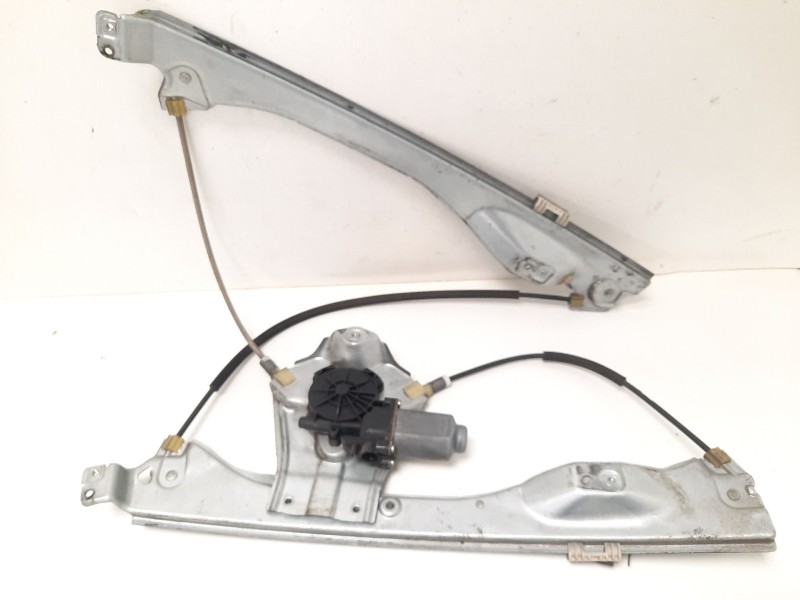 Recambio de elevalunas delantero derecho para renault clio iii (br0/1, cr0/1) 1.5 dci (c/br0g, c/br1g) referencia OEM IAM   