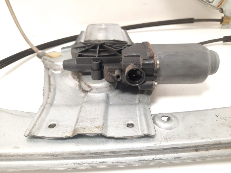 Recambio de elevalunas delantero derecho para renault clio iii (br0/1, cr0/1) 1.5 dci (c/br0g, c/br1g) referencia OEM IAM   