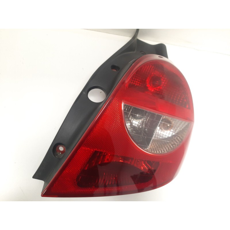 Recambio de piloto trasero derecho para renault clio iii (br0/1, cr0/1) 1.5 dci (c/br0g, c/br1g) referencia OEM IAM   