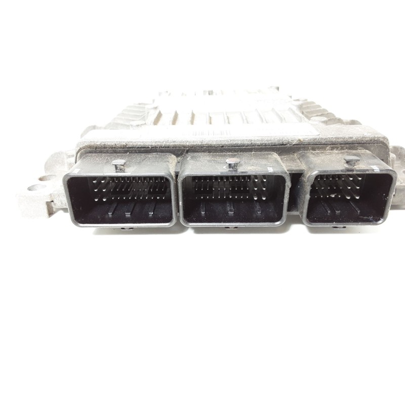 Recambio de centralita motor uce para renault megane ii (bm0/1_, cm0/1_) 1.5 dci (bm1e, cm1e) referencia OEM IAM 8200565863 S122