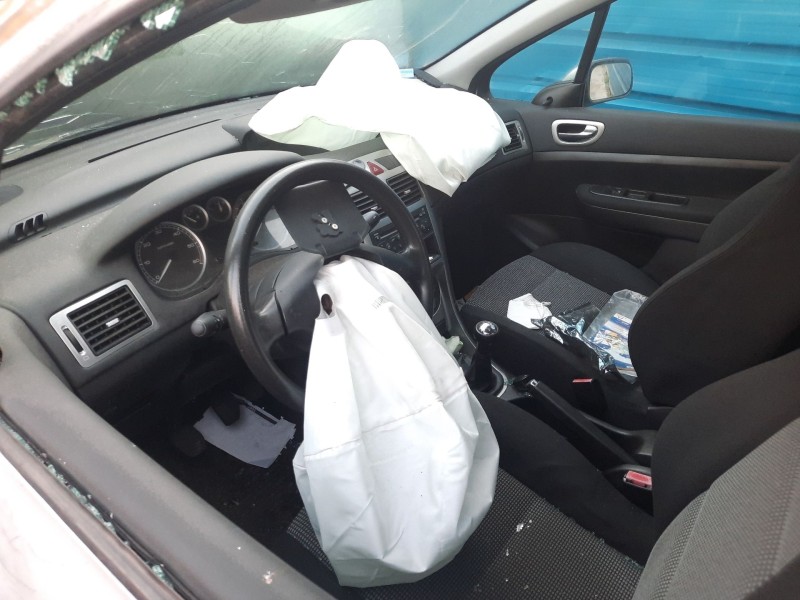 peugeot 307 break (3e) del año 2004